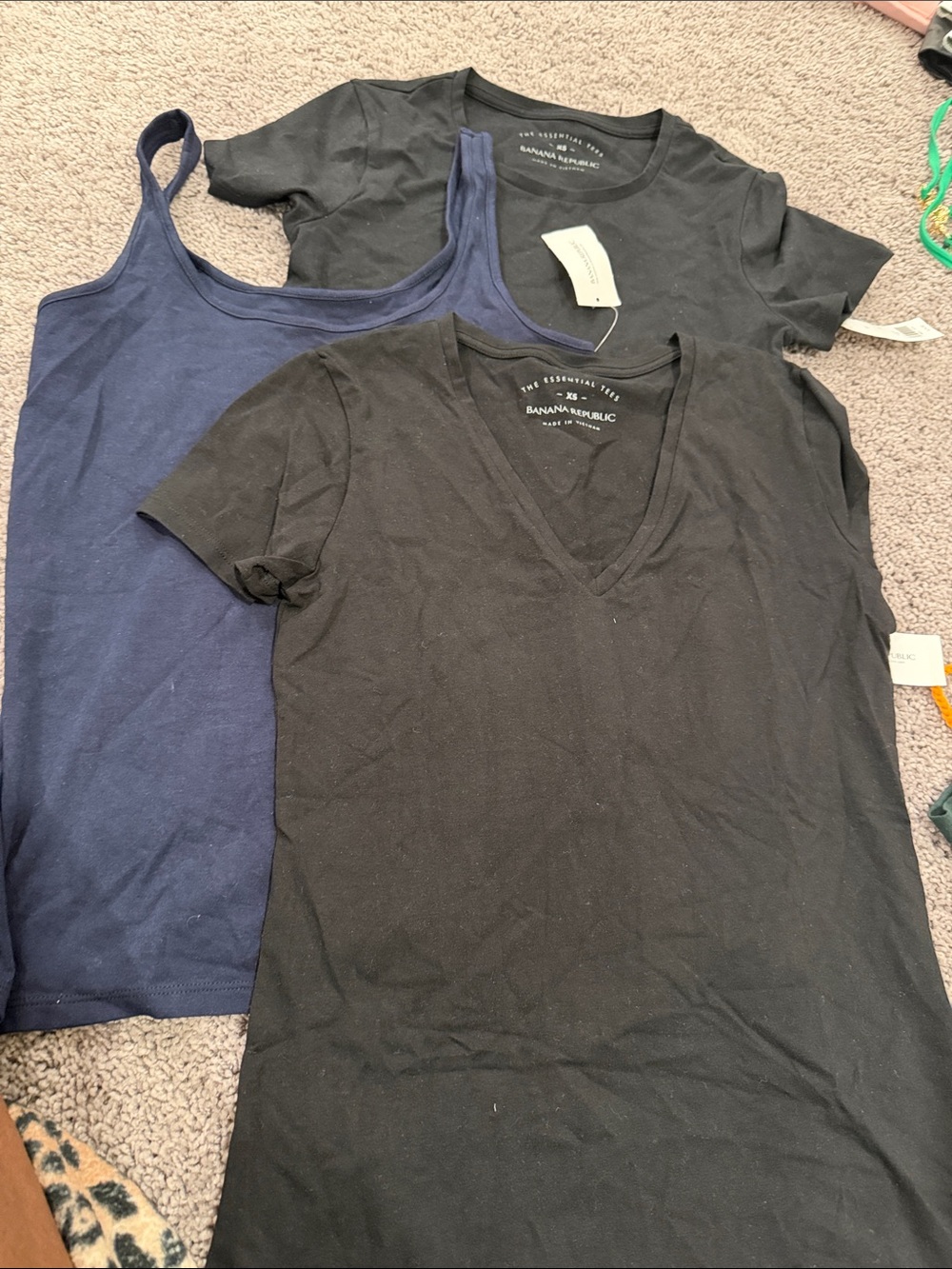 Lot 3 Banana Republic Black V-Neck Tee with Navy Tank